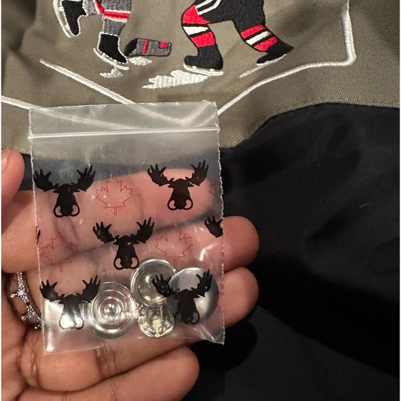 Green Moose Knuckle Coat Original - Picture 9 of 10